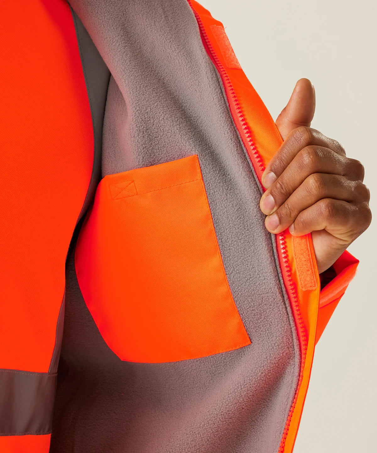 Regatta Hi-vis Pro contract Dover Jacket (TRW457)
